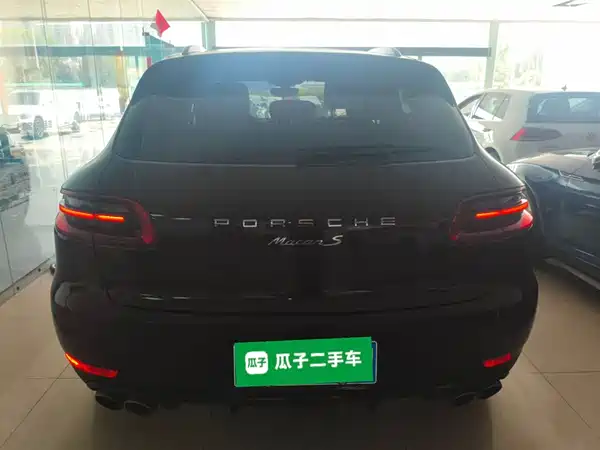 Porsche Macan 2017