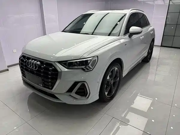 Audi Q3 2023