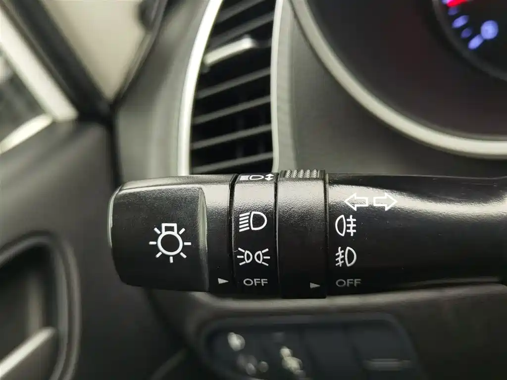 Kia K3 2019