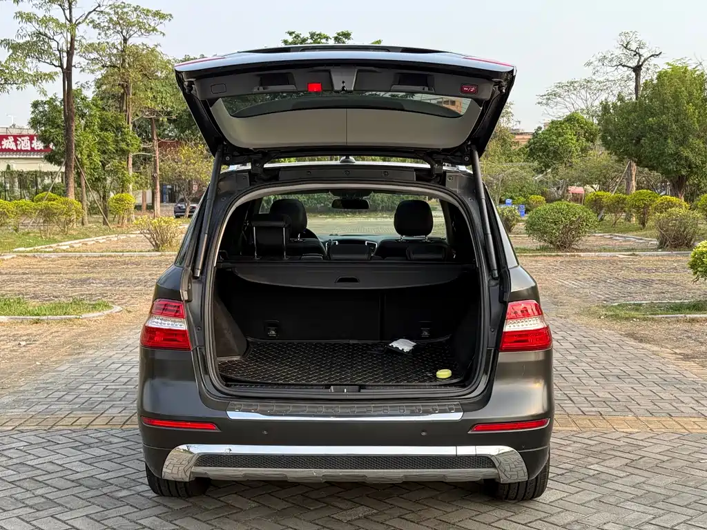 Mercedes-Benz M-Class 2015 — фото 19
