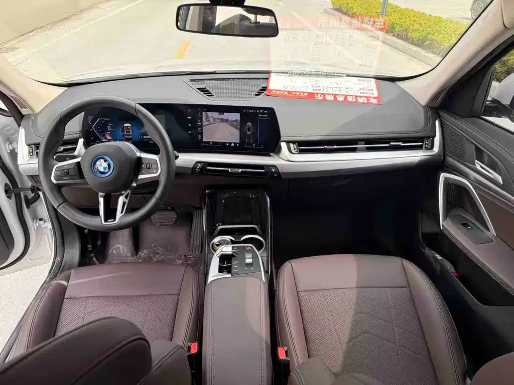 BMW X1 2025 — фото 8