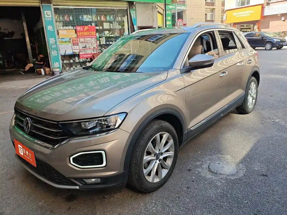 Volkswagen T-Roc 2021