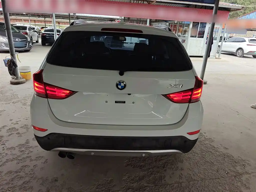 BMW X1 2015 — фото 6