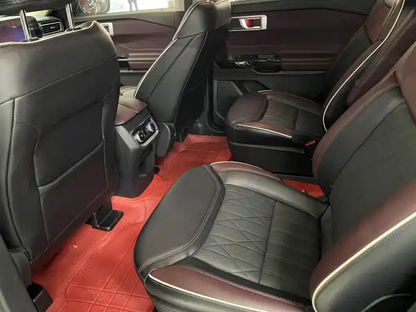 Ford Explorer 2024