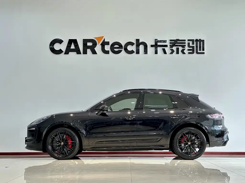 Porsche Macan 2023 — фото 4