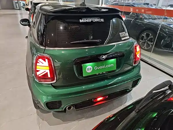 MINI 2021