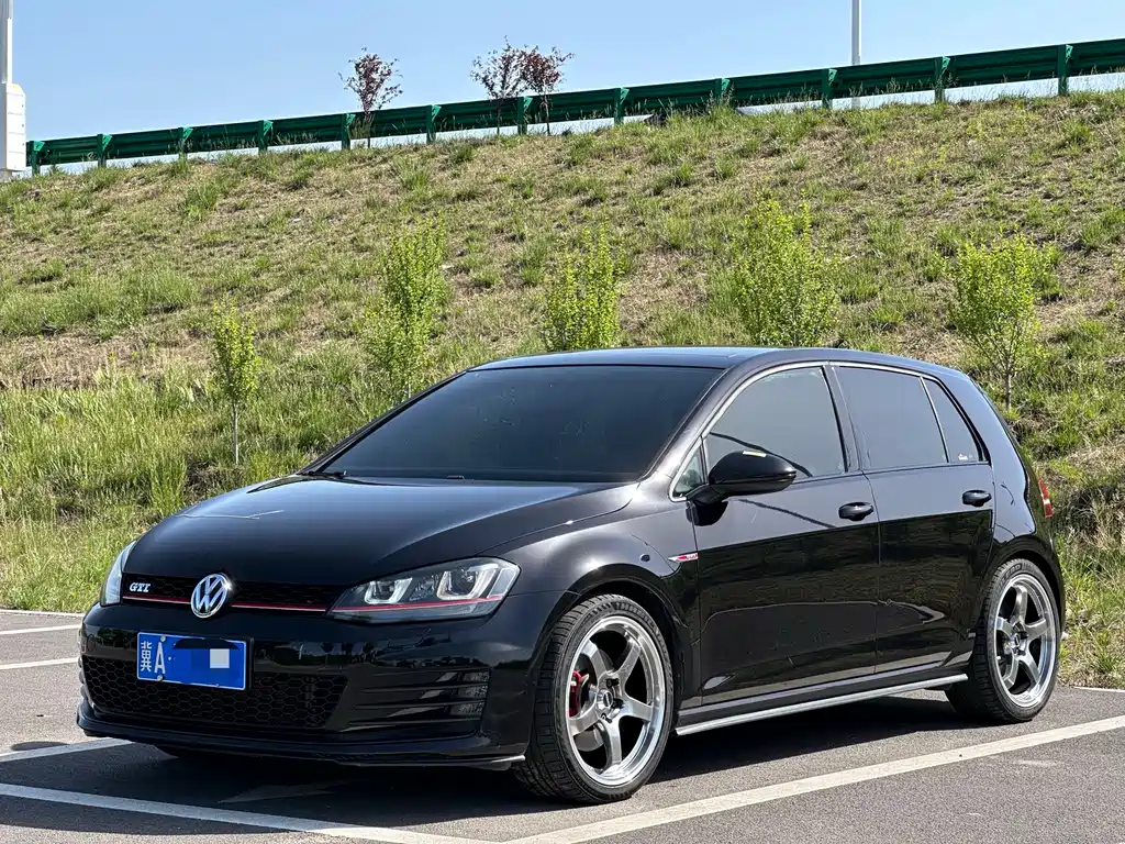 Volkswagen Golf GTI 2016