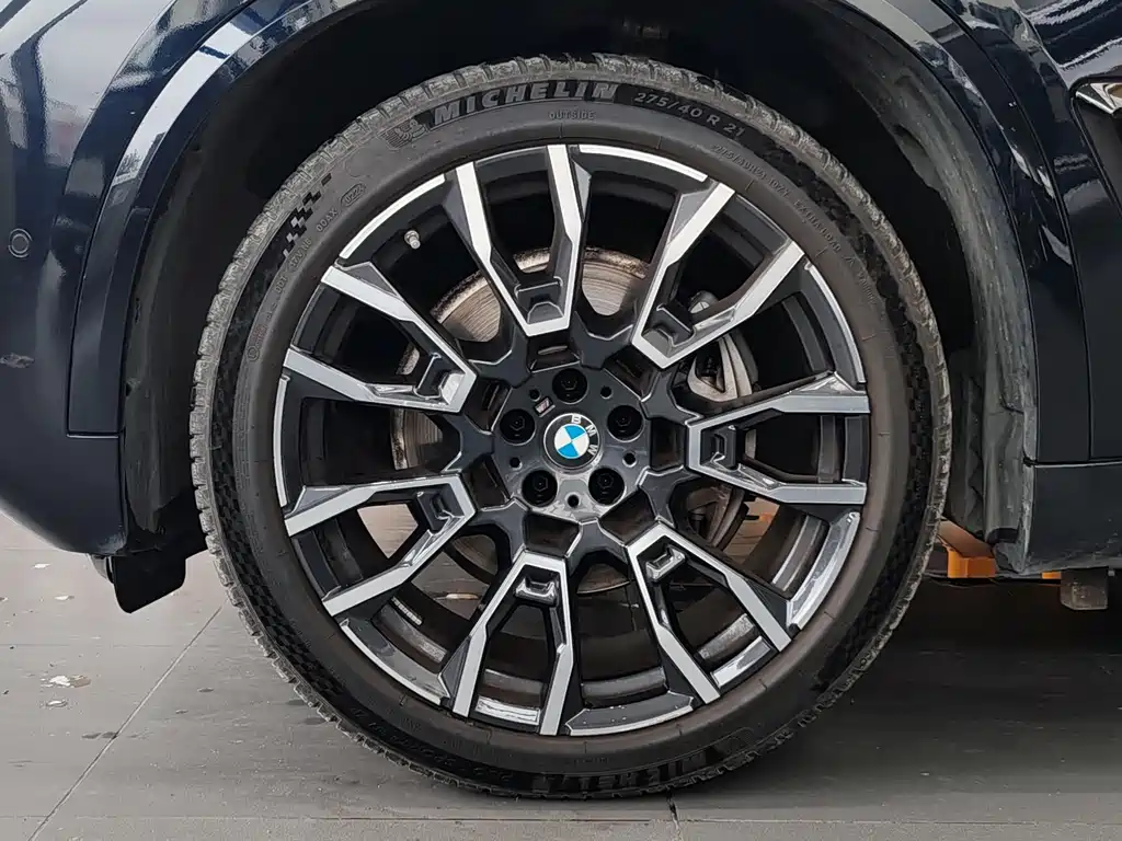 BMW X5 2024 — фото 17