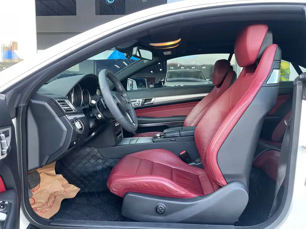 Mercedes-Benz E-Class 2015