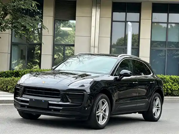 Porsche Macan 2023