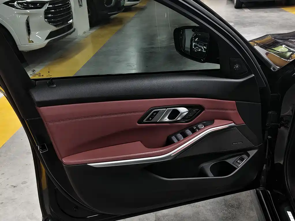 BMW 3 Series 2023