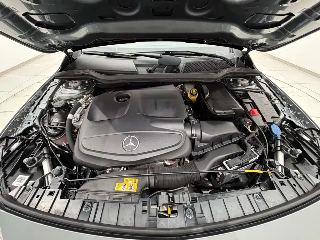 Mercedes-Benz GLA 2018 — фото 15