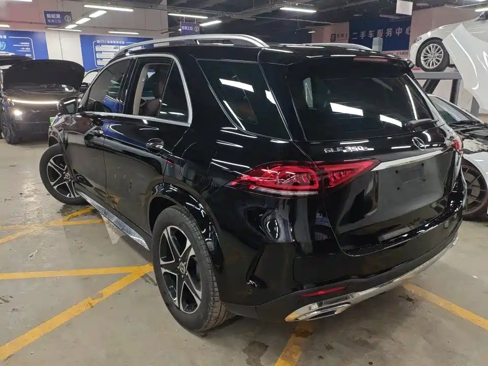 Mercedes-Benz GLE New Energy 2023 — фото 2