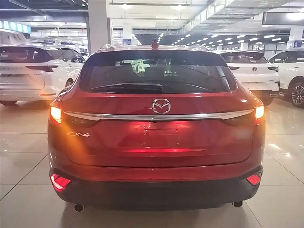 Mazda CX-4 2019 — фото 6