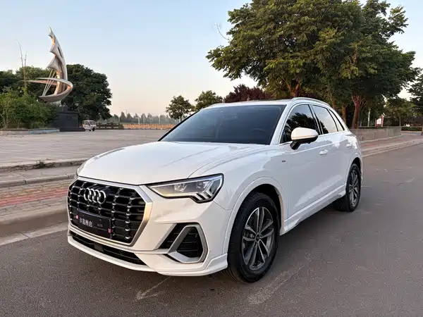 Audi Q3 2022