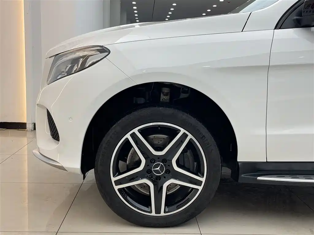 Mercedes-Benz GLE AMG 2018 — фото 7