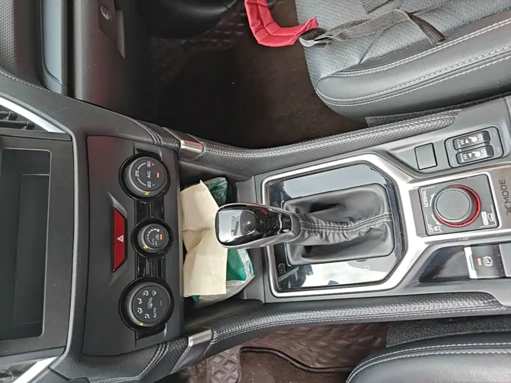 Subaru Forester 2019 — фото 14