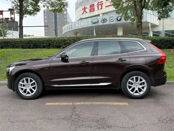 Volvo XC60 2019