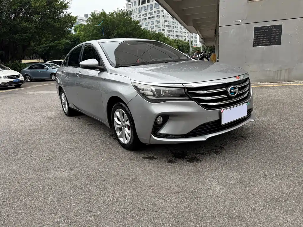 GAC Motor Trumpchi GA4 2018 — фото 3