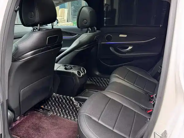 Mercedes-Benz E-Class 2018