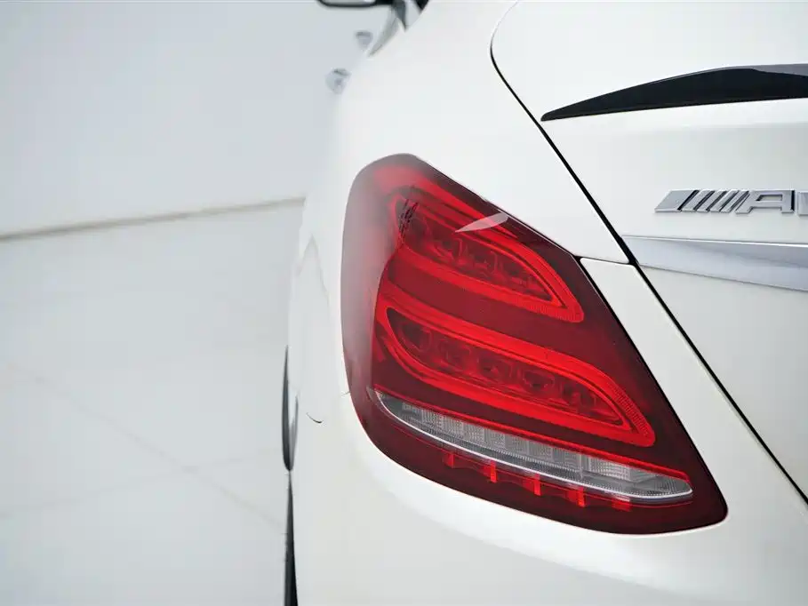 Mercedes-Benz C-Class AMG 2019 — фото 13