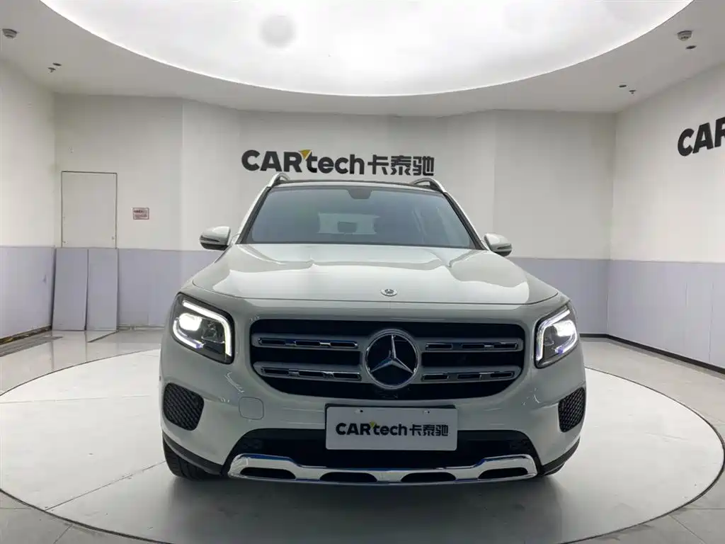 Mercedes-Benz GLB 2023 — фото 3