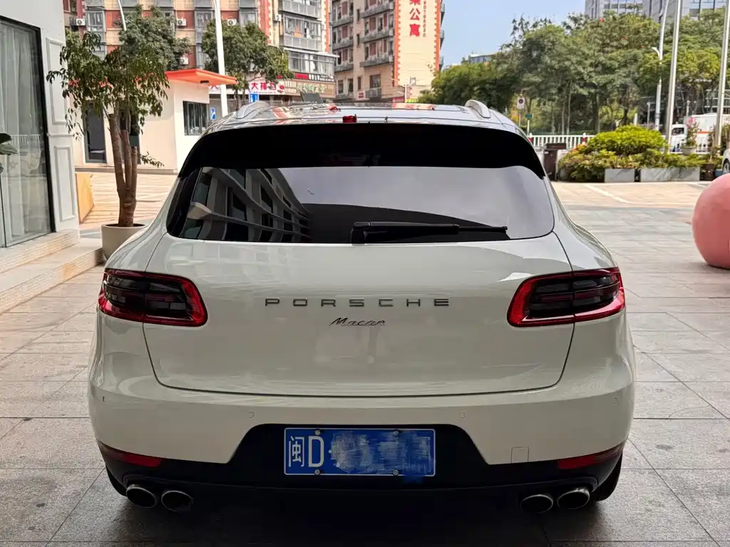 Porsche Macan 2015 — фото 8