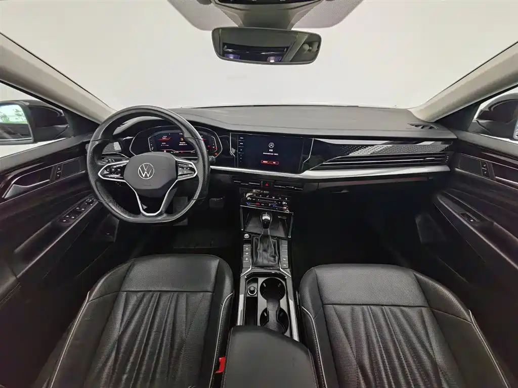 Volkswagen Passat 2022