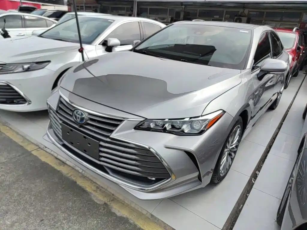 Toyota Avalon 2022