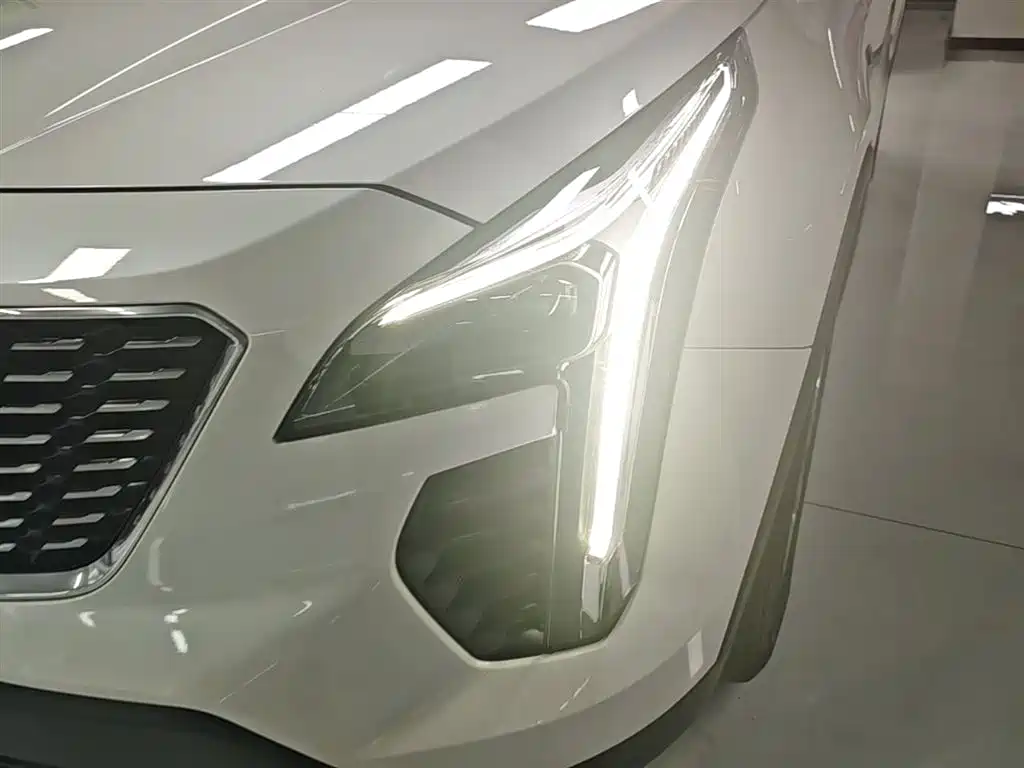Cadillac XT4 2023 — фото 22