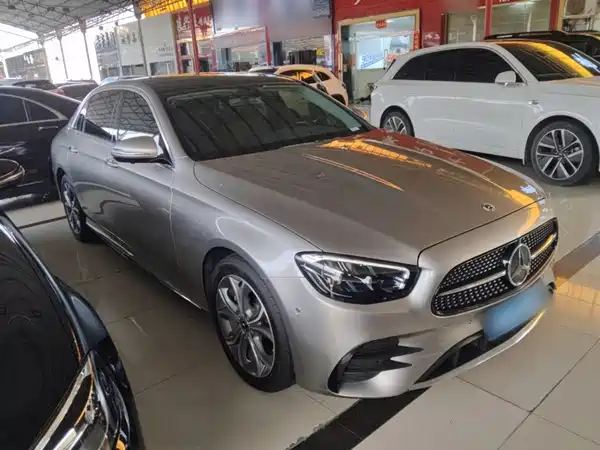 Mercedes-Benz E-Class 2021