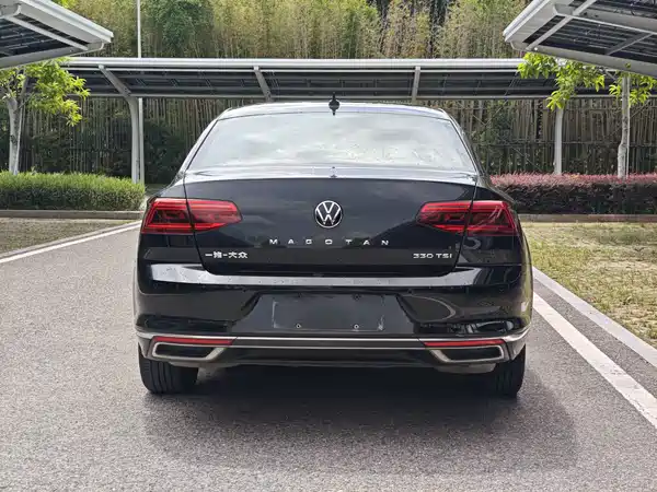 Volkswagen Magotan 2021