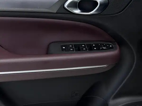GAC Trumpchi M6 2022