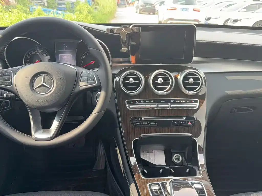 Mercedes-Benz GLC 2018