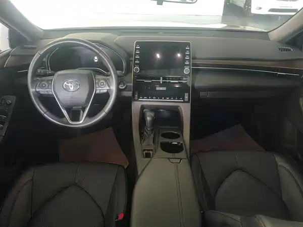 Toyota Avalon 2019