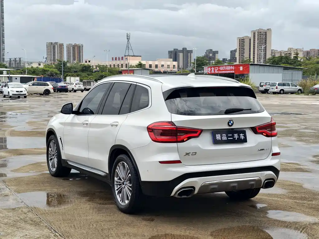 BMW X3 2019 — фото 8