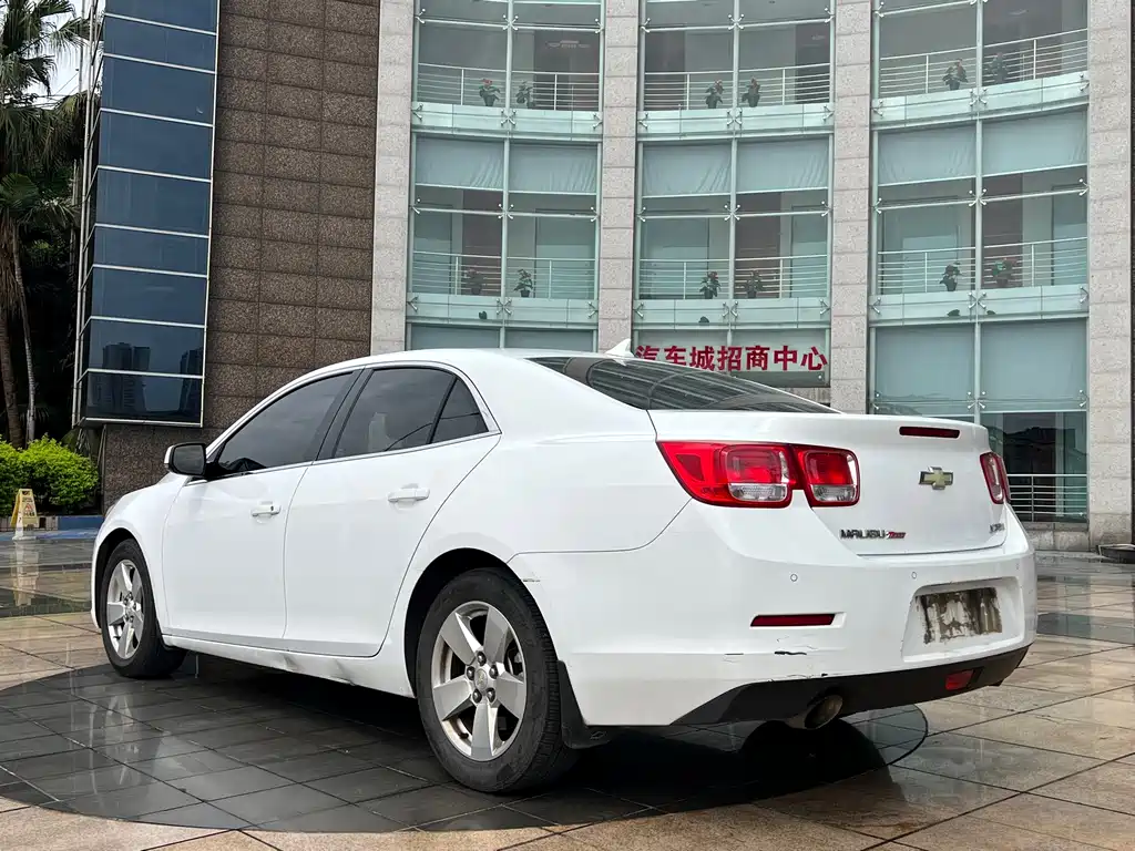Chevrolet Malibu 2015 — фото 4