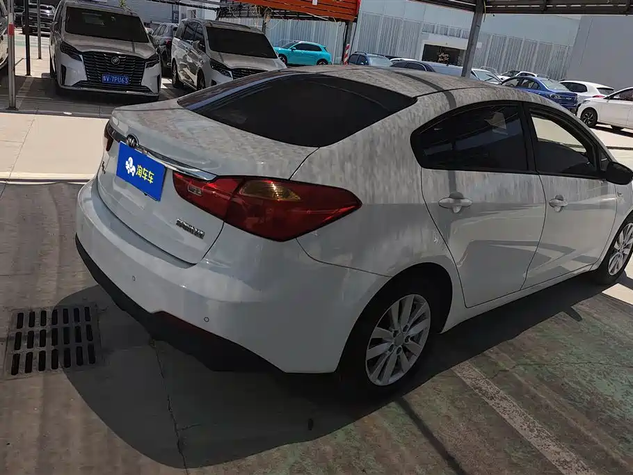Kia K3 2016