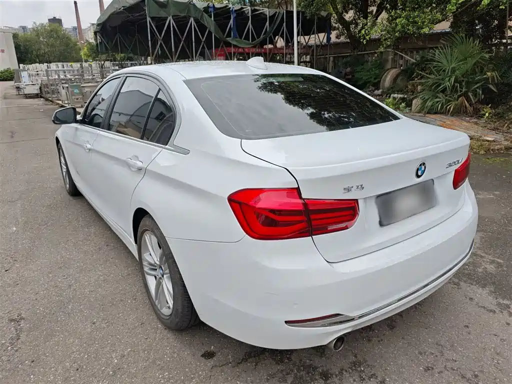 BMW 3 Series 2015 — фото 5
