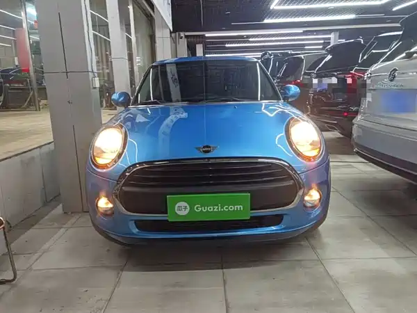 MINI 2018