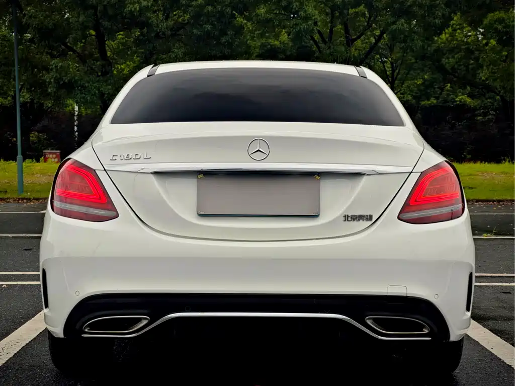 Mercedes-Benz C-Class 2019