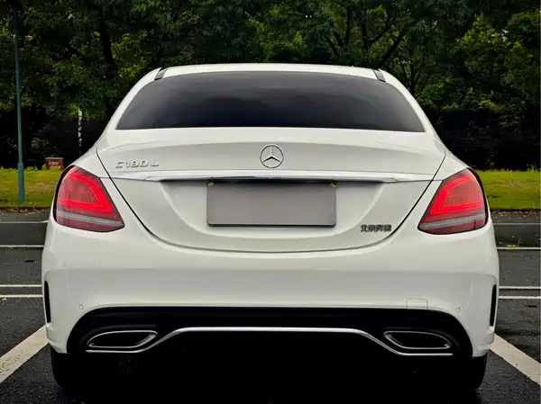Mercedes-Benz C-Class 2019