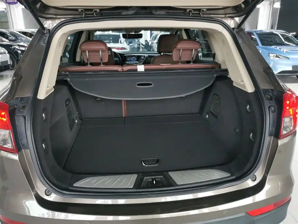 Buick Envision Plus 2016 — фото 15