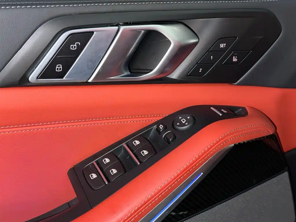 BMW X5 M 2025 — фото 16