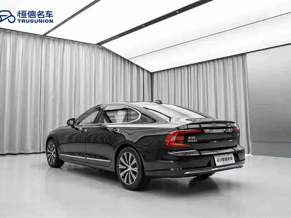 Volvo S90 2021