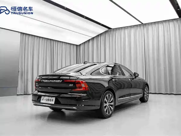Volvo S90 2021