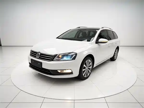 Volkswagen Magotan 2015