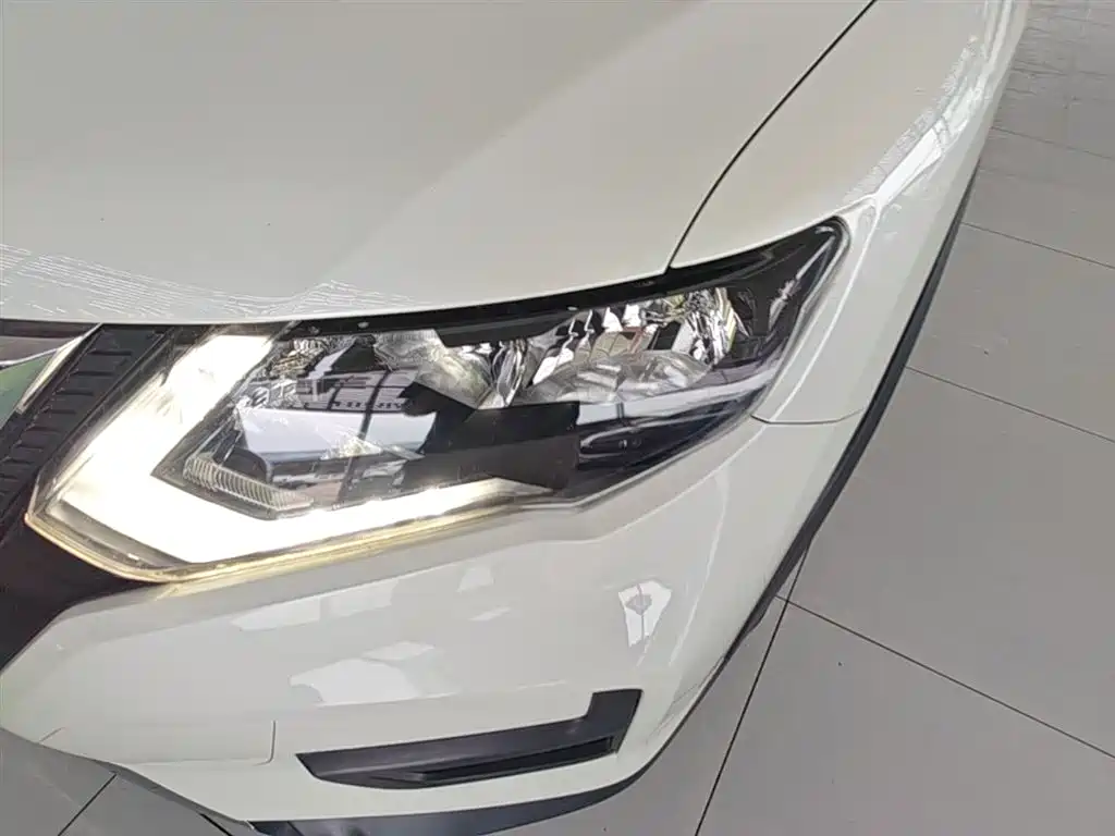 Nissan X-Trail 2023 — фото 24