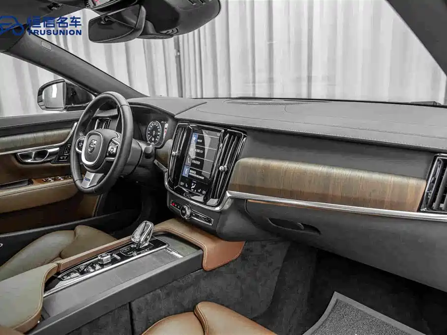 Volvo S90 2021 — фото 14