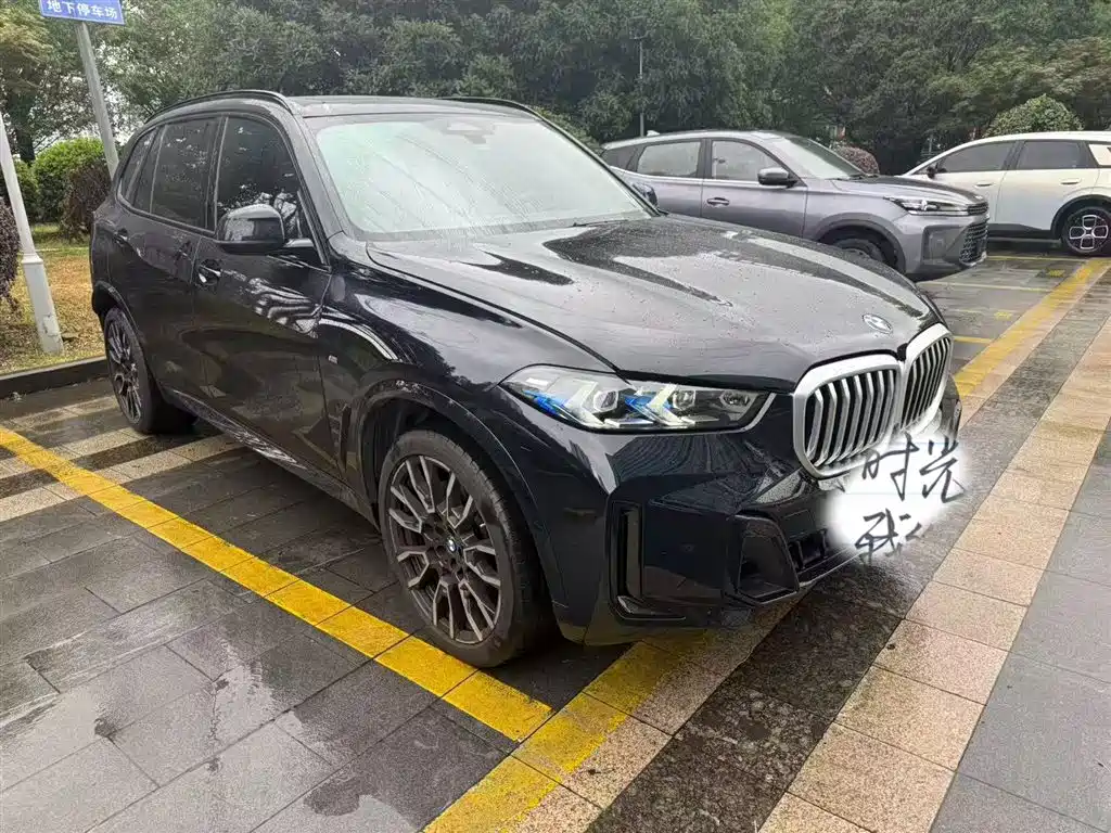 BMW X5 2024